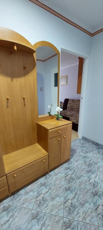 ギジツコApartament Almiアパートメント エクステリア 写真